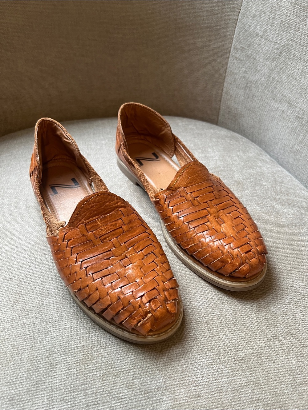 Handmade Mexican huaraches woven leather slip-on loafers - Brown